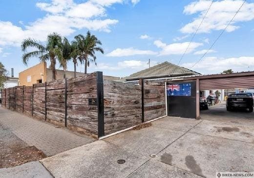 Hells Angels Adelaide clubrooms won't go under the hammer