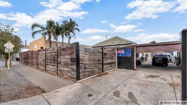 Hells Angels Adelaide clubrooms won't go under the hammer