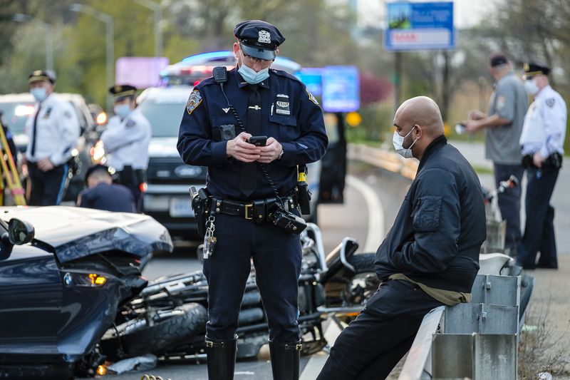 LE MC prez and founder dies after drag racing BMW rear-ends his ...