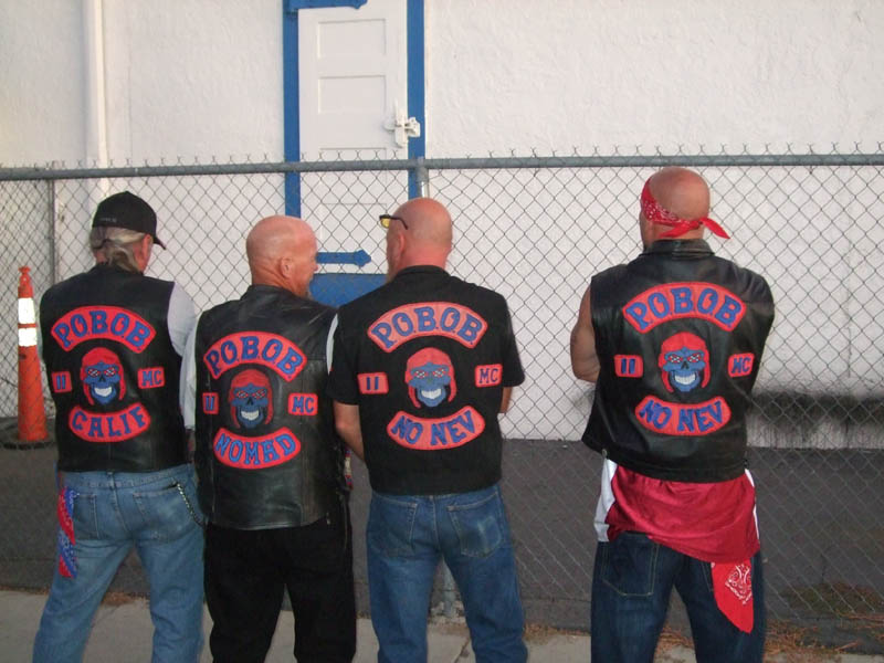 Motorcycle club honors local high school graduates - Biker News